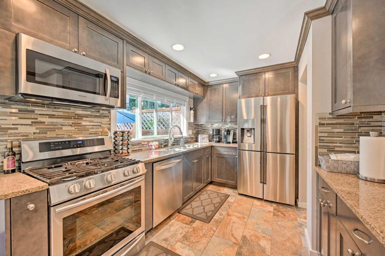 Family-Friendly Kirkland Home About 1 Mi To Downtown Exterior photo